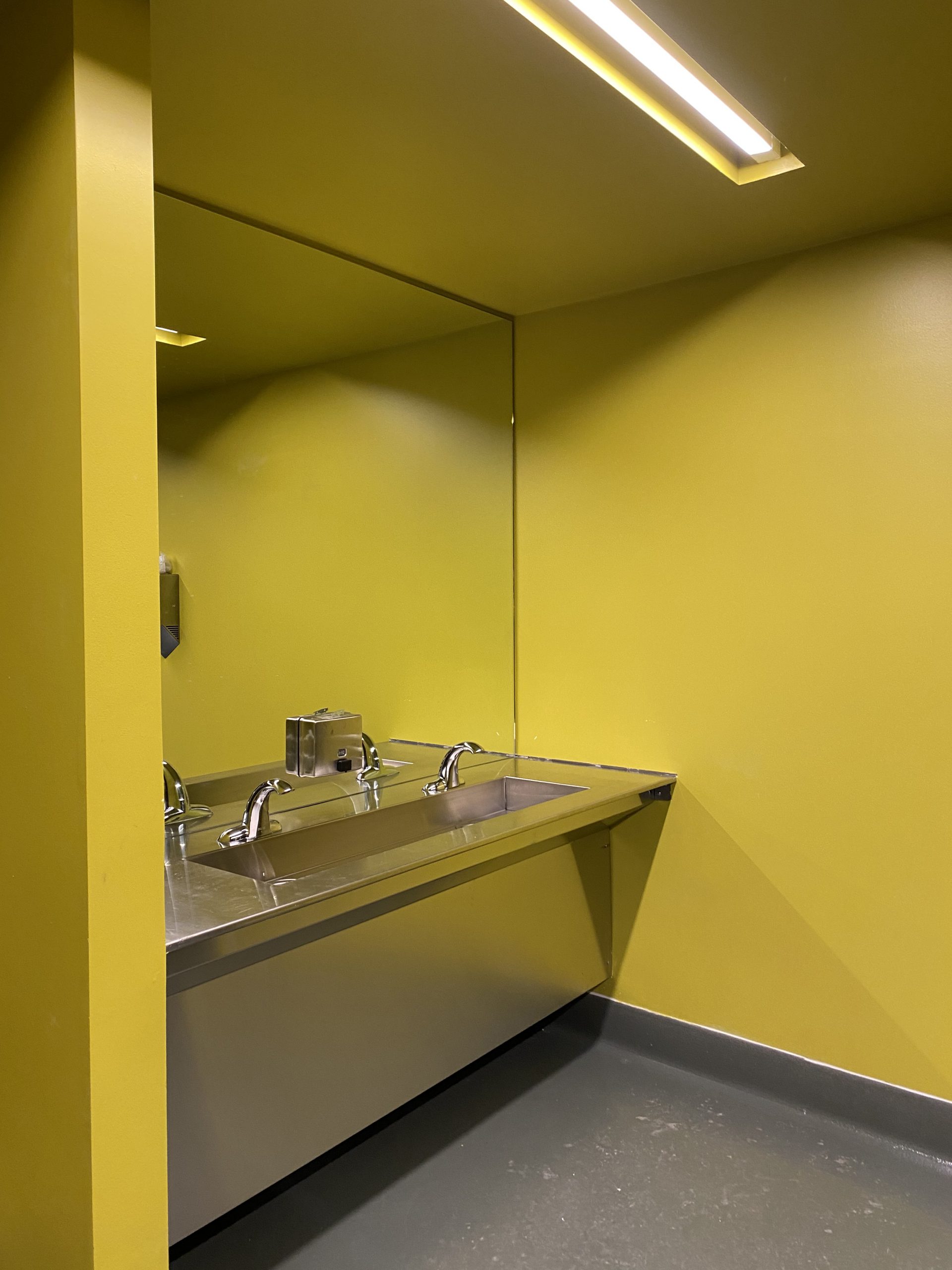 Forest Pavilion Washrooms (Winnipeg, Manitoba) Cintas Best Restroom